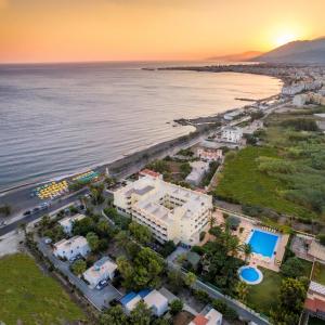 отель Tylissos Beach
