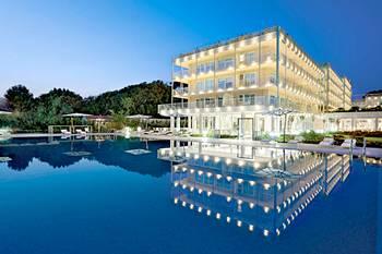 Una Hotel Versilia (Lido di Camaiore)