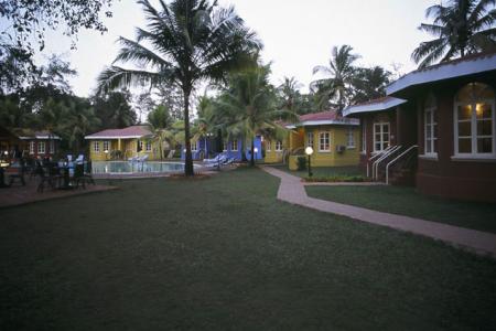 Varca Palm Beach Resort