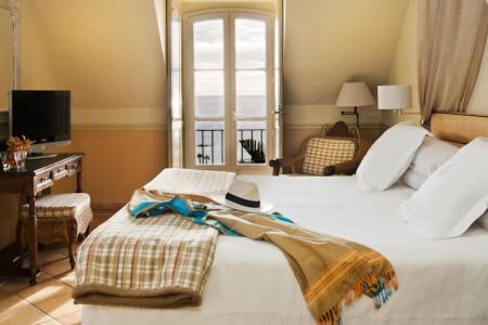 Отель Bahia del Duque в Канарские о-ва Тенерифе - Испания