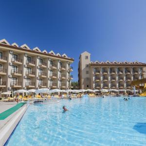 отель Victory Resort Hotel