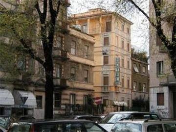 Отель Vienna  в Лидо ди Езоло - Италия