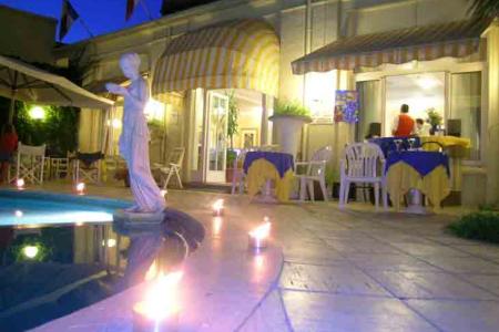 Отель Villa Adriatica в Римини - Италия