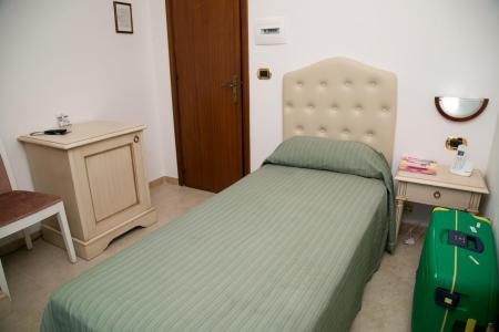 Отель Villa Bianca  в о. Сицилия - Италия