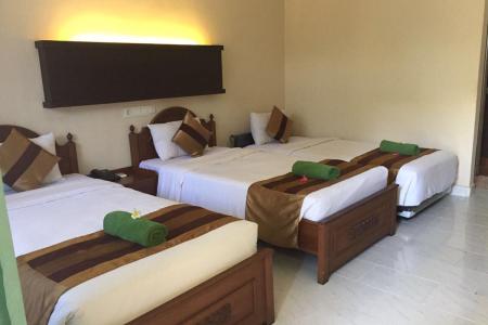 Отель Bakung Beach Resort в Кута - Индонезия