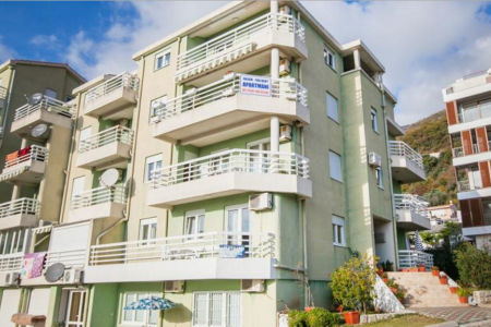 Отель Apartments M в Петровац - Черногория