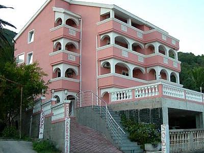 Отель Tamara в Бечичи - Черногория