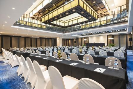 Отель Bali Dynasty Resort в Кута - Индонезия