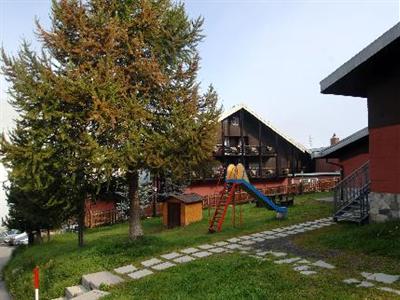 Alpen Village Hotel