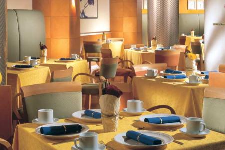 Отель Le Meridien Visconti Rome в Рим - Италия