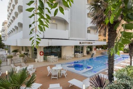Отель Vittoria (Riccione) в Риччоне - Италия