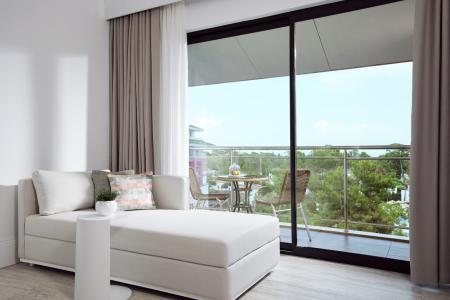 Отель FashionTV Luxe Resort в Гёйнюк - Турция