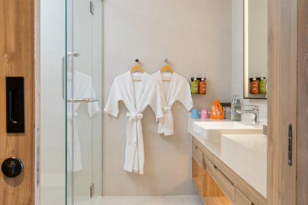 Отель Holiday Inn Resort Krabi Ao Nang Beach, an IHG Hotel в Ао Нанг - Таиланд