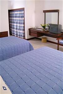 отель Voyager Beach Resort