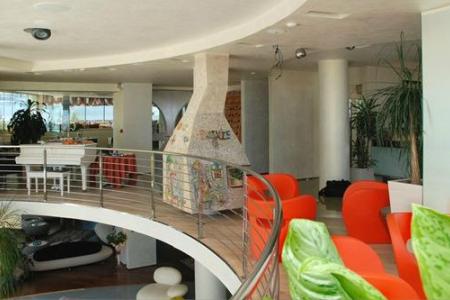 Отель Waldorf (Milano Marittima) в Милано-Мариттима - Италия