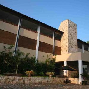 отель Weligama Bay Resort