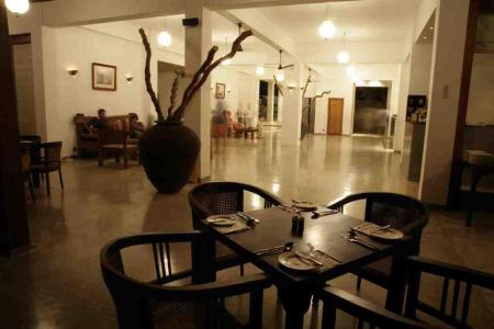 Отель Weligama Bay Resort в Велигама - Шри-Ланка