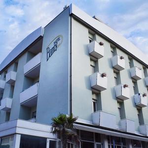 отель Hotel Bamby