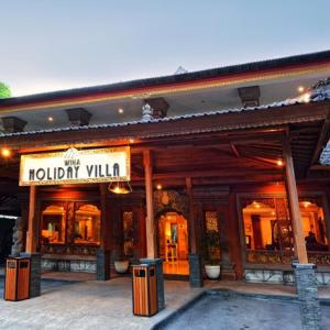 отель Wina Holiday Villa Kuta