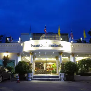отель Windmill Resort Pattaya