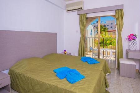 Отель Windmills Hotel Apartments в Протарас - Кипр