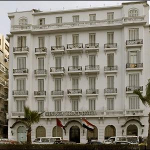 отель Paradise Inn Windsor Palace Hotel