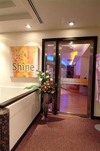 Bandara Suites Silom