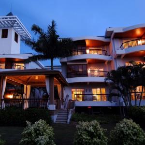 отель Yalong Bay Golf Club