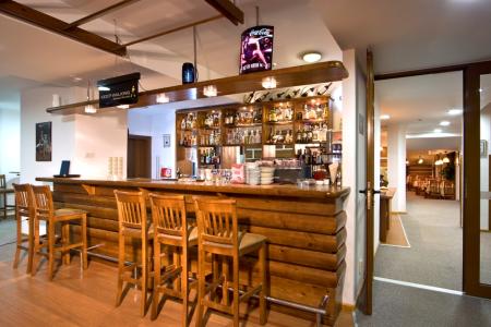 Отель Yanakiev Club Hotel в Боровец - Болгария