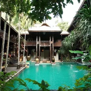 отель Yantarasri Resort