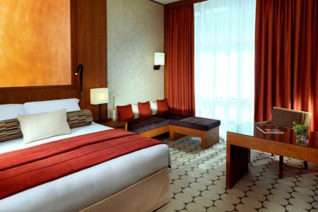 Отель Yas Plaza Marina в Абу Даби  Аль Айн - ОАЭ