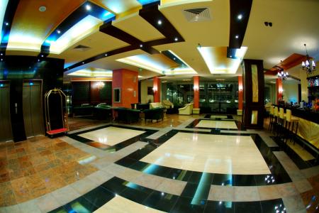 Отель Iceberg в Боровец - Болгария