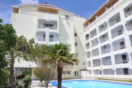 Отель Ай-Тодор-Юг в Ялта - Россия