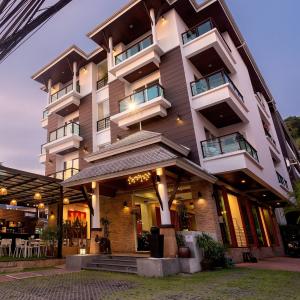 отель Baramee Resortel