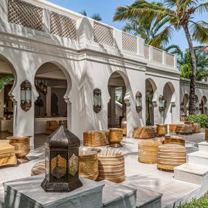 отель Baraza Resort & Spa