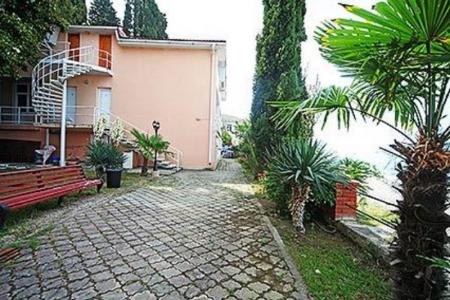 Отель Апсны-Абазашта в Гагра - Абхазия