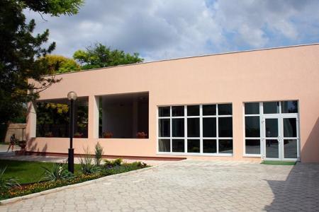 Отель Астра-Центр пансионат в Евпатория - Россия