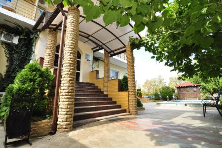 Отель Бавария гостевой дом (Витязево) в Анапа - Россия