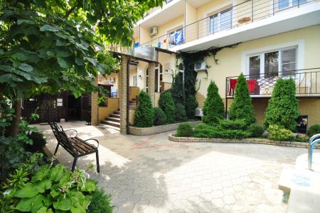 Отель Бавария гостевой дом (Витязево) в Анапа - Россия