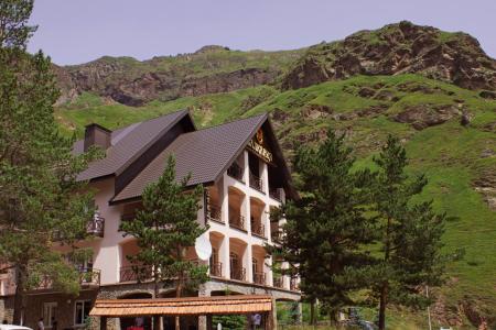 Отель Балкария в Приэльбрусье - Россия