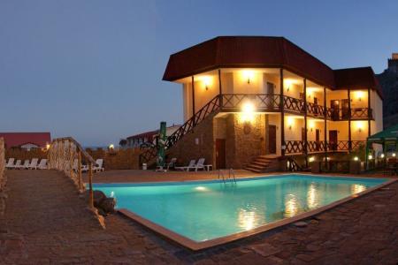 Отель Бастион в Судак - Россия