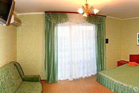 Отель Апельсин в Николаевка - Россия