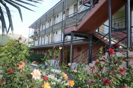 Отель Гостиница Бриз-Морское в Судак - Россия