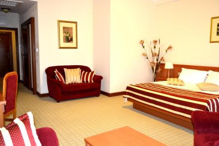 Отель Гранд Отель Валентина в Анапа - Россия