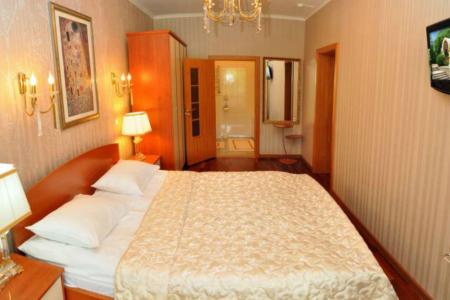 Отель Вилла Арнест в Кисловодск - Россия