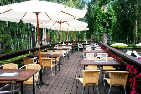 Волжский Прибой парк-отель