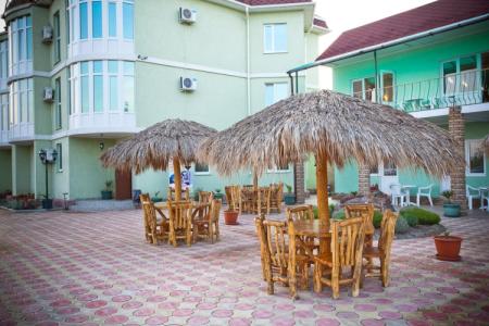 Отель Отель Воробьиное гнездо в Судак - Россия