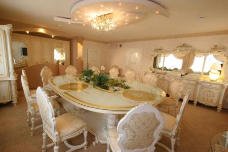 Отель Геолог (Сургут) в Сургут - Россия