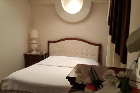 Отель Геолог (Сургут) в Сургут - Россия