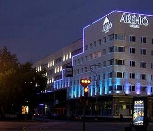 отель Гранд Авеню Отель